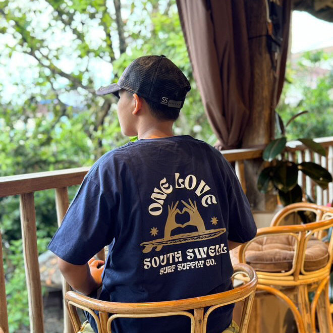 ONE LOVE Lifestyle Tee