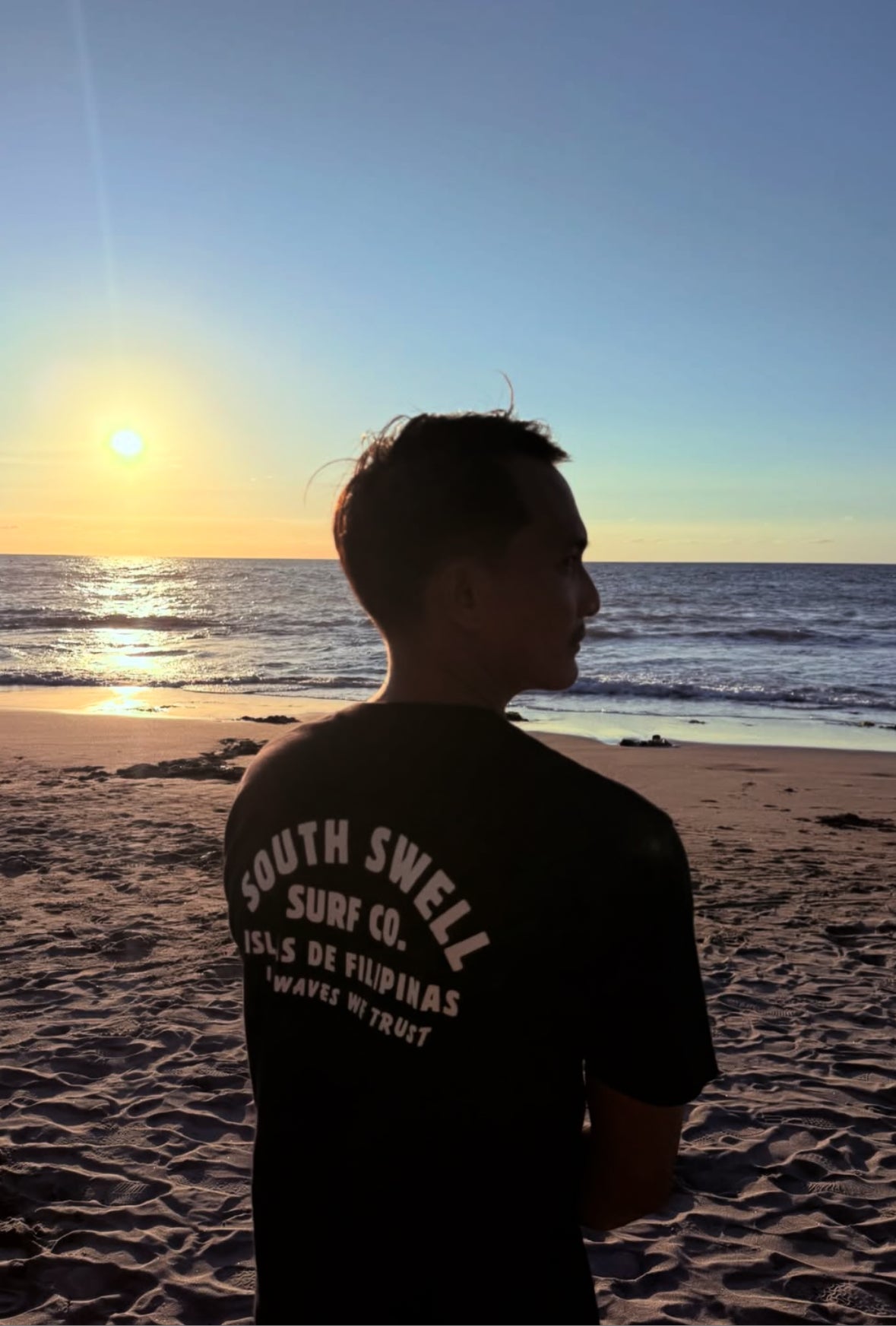 IN WAVES WE TRUST Lifestyle Tee