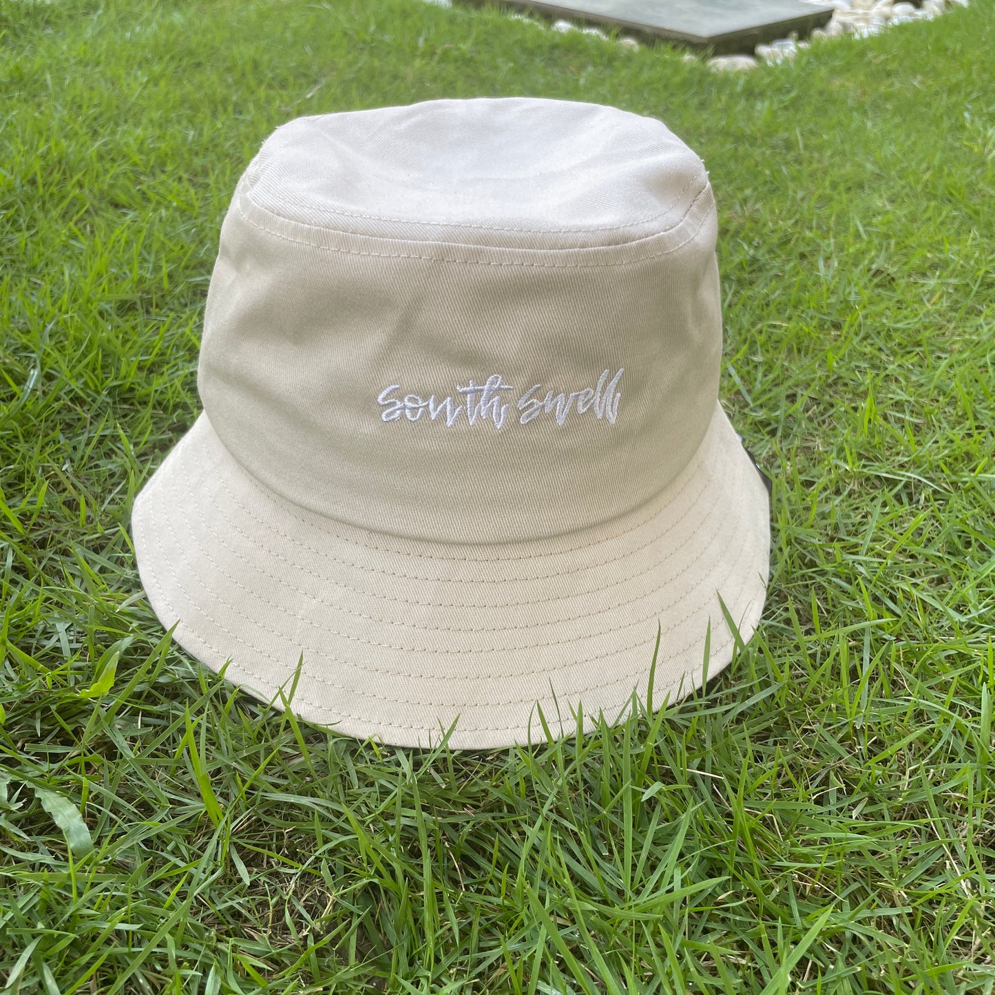 SALAZAR Bucket Hat