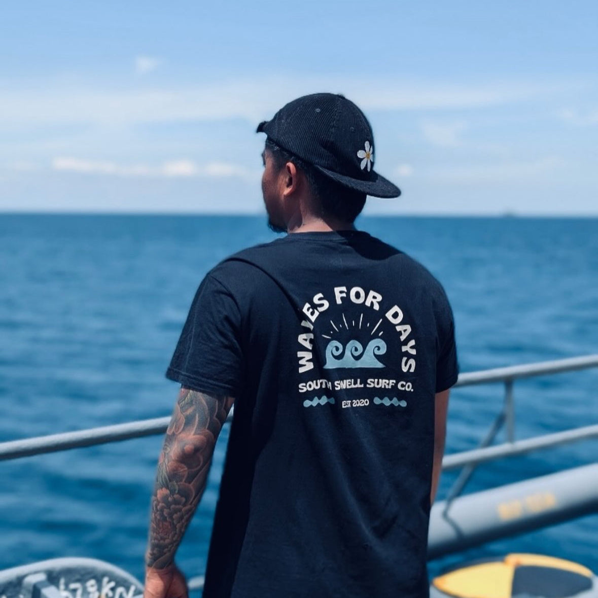 WAVES FOR DAYS Lifestyle Tee