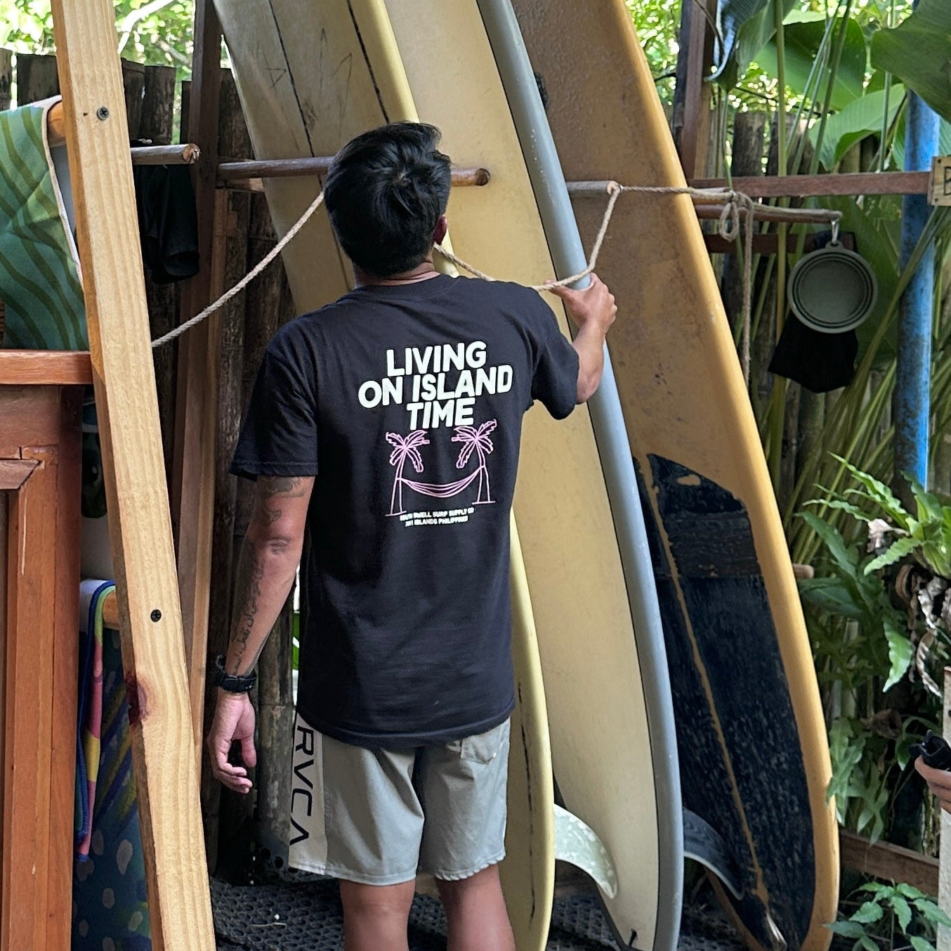 LIVING ON ISLAND TIME Lifestyle Tee