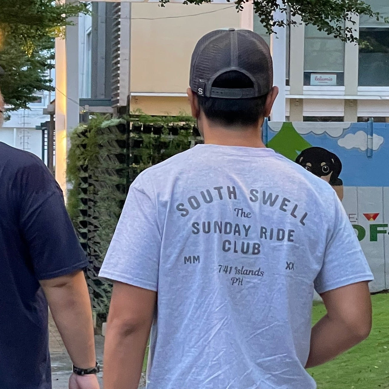 SUNDAY RIDE CLUB Lifestyle Tee